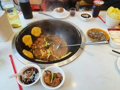 -鲁员外地锅鸡地锅鱼(古墩路店)