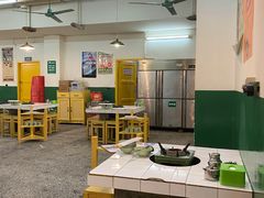 大堂-石灰市老火锅(北滨路店)