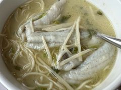 -上海大船酒店-沙滩餐厅