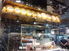 -沃尔玛购物广场(鸿通城店)