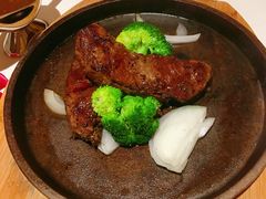 燃焰朗姆牛排-俄士厨房(万松园店)
