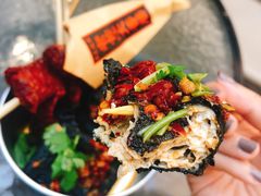 -黑色经典臭豆腐·湖南特产(步行街店)