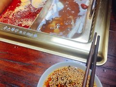 -东巴婆婆云南鱼豆花火锅(大东门店)