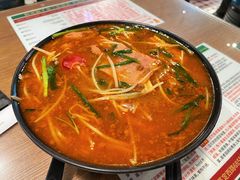 -肥汁米蘭香港米线(定西路店)