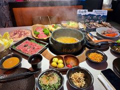 -芸山季·云南山珍菌火锅(人民广场来福士店)