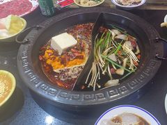 -宽板凳老灶火锅(南礼士路店)