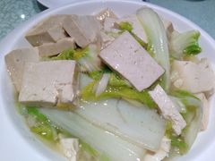 -萧记三鲜烩面美食城(郑汴路店)