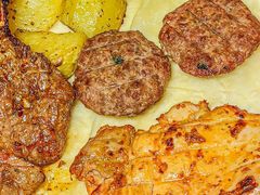 -Efes Turkish & Mediterranean Cuisine 艾菲斯餐厅(陆家嘴店)