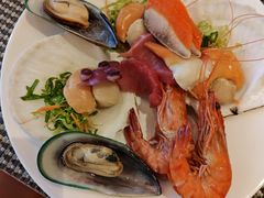 -亮马河饭店翠雅咖啡厅