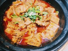 -姜君·千岛湖鱼头馆(浦东大道店)