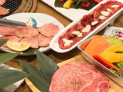 -炼火烤肉店