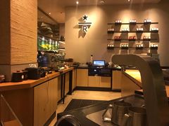 -星巴克臻选(杭州嘉里中心1F店)