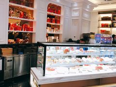 面包甜点陈列柜-布歌东京(合生汇店)