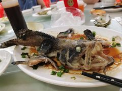 -红月湾海鲜饭店•沙滩海景(双月湾店)