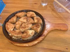 料理烤特色火烧-老东镇啤酒屋海鲜加工·蒸汽海鲜·海鲜烧烤(台东店)