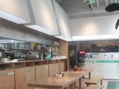 -龙治汉堡(中华城店)