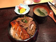 蒲烧鳗鱼拼牛肉丼-yokocho上横町·日本食街(深业上城店)