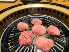 -炼火烤肉店