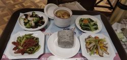 -月之旅·尊 高端月子会所(科馨别墅一店)