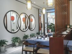 -千滋百味·醉江澜花园餐厅(街道口店)
