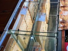 面包甜点陈列柜-清真全盛斋传统糕点(西羊市店)