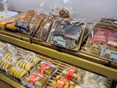 -昆明冠生园·蛋糕·面包(南强街店)