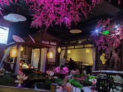 -韵秋荷(宝山龙湖天街店)