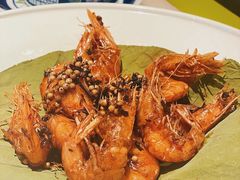 胡味油爆虾-桂满陇天书(南京德基旗舰店)