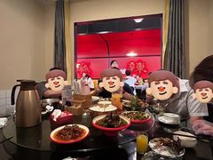 -老闵田螺馆·南昌市井菜·特色小吃(总店)