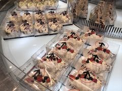 -HOT CRUSH趁热集合·现烤面包(环球港店)