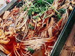 鲜辣烤大鱼-冶建镜子·中国龙虾王(总店)
