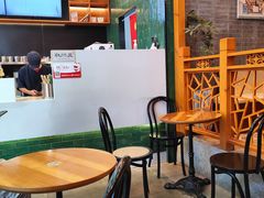 -茶理宜世(乐峰广场·尝乐集店)