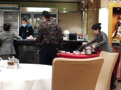 -凤凰楼酒家·粤宴点心(华强北店)