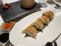 香煎韭菜饺-梧桐Plus·创意京·川料理(万象城店)