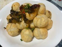 -蜗牛小馆醉乡民谣云南菜(惠新西里店)