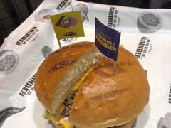 -Grinder 绞肉机汉堡(武定路店)