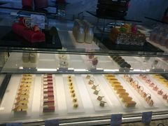 -万达文华酒店·48F云端窗景美食汇自助餐厅