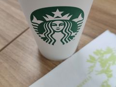 -星巴克臻选(南京金茂览秀城店)