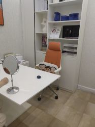 -广州健丽·去眼袋医疗美容机构