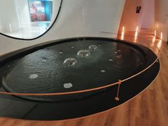 -涨巢·潮玩水疗局