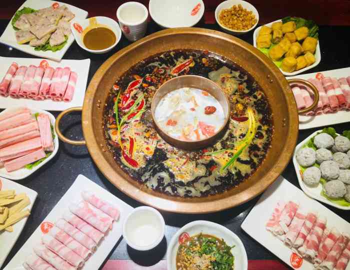 重庆老石匠鲜菜土火锅(卓刀泉广场店)-"中了霸王餐过去的,刚好离得蛮