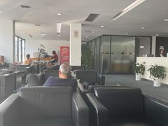 -上海宝信宝马4S店