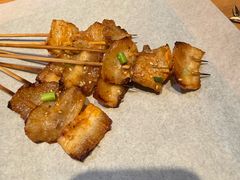 -华府九号海鲜烧烤大排档(龙域店)