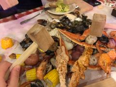 -The Crab Pot Seattle
