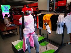-NIKE北京马连道换季优惠店