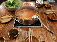 -苗家大院酸汤鱼(贵阳北站店)