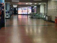 -公园前(地铁站)