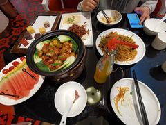 -皇城根·烤鸭·鱼头·家常菜(欧亚大观乐活城店)