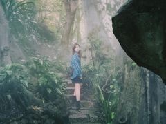 -青青世界