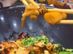-醉人椒麻辣香锅(王府井喜悦店)